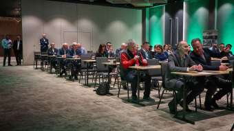 Kliknij i zobacz foto sala-konferencyjna (8).jpg w powiększeniu