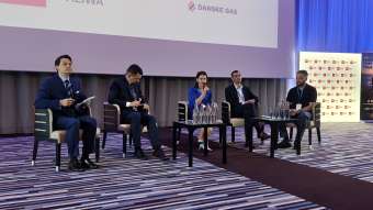 Kliknij i zobacz foto dyskusja.jpg w powiększeniu