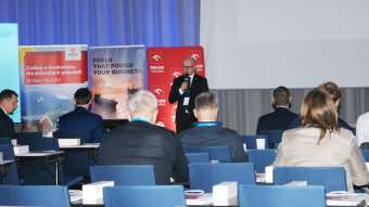 Kliknij i zobacz foto wojciech-radzioch.JPG w powiększeniu